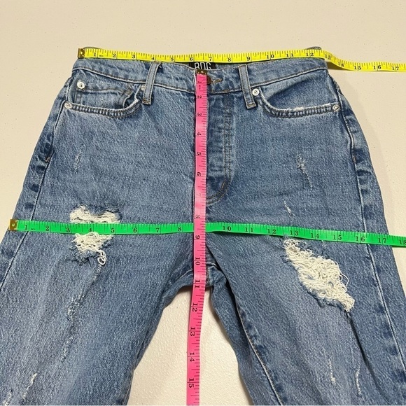 Urban Outfitters BDG High Rise Slim Straight Distressed Jeans - Picture 10 of 11